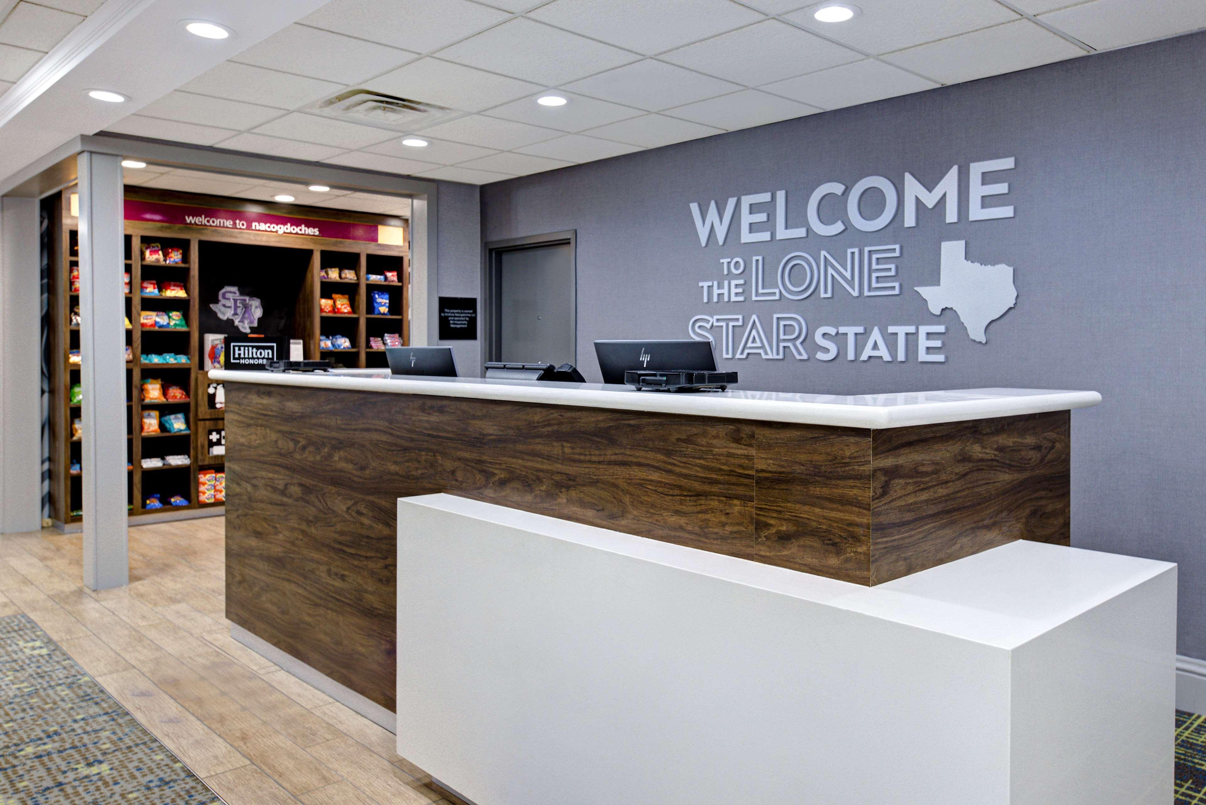 Hampton Inn & Suites Nacogdoches Eksteriør billede