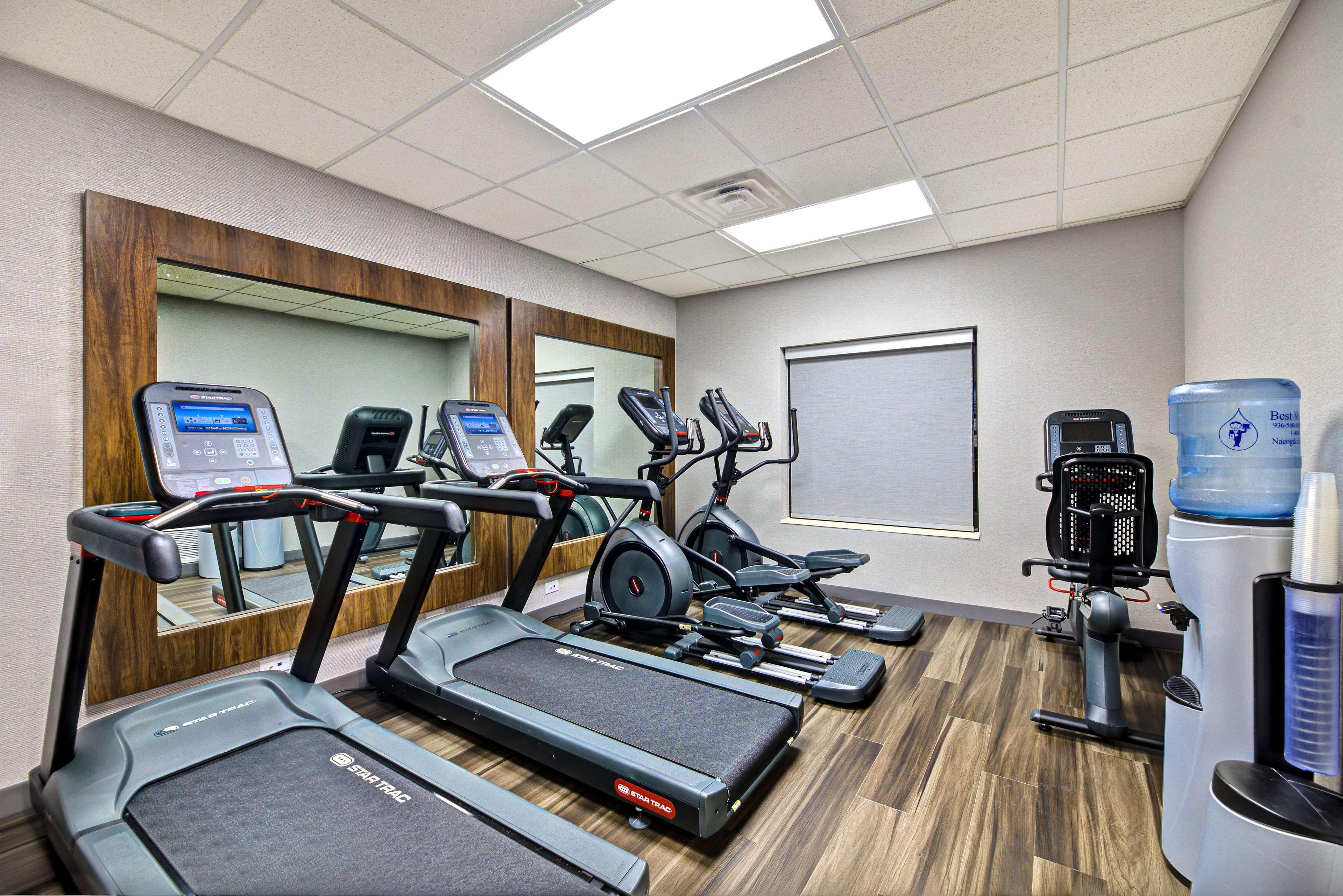 Hampton Inn & Suites Nacogdoches Eksteriør billede